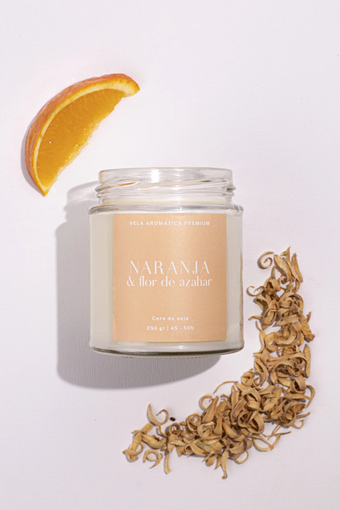 Vela aromática artesanal de naranja y flor de azahar