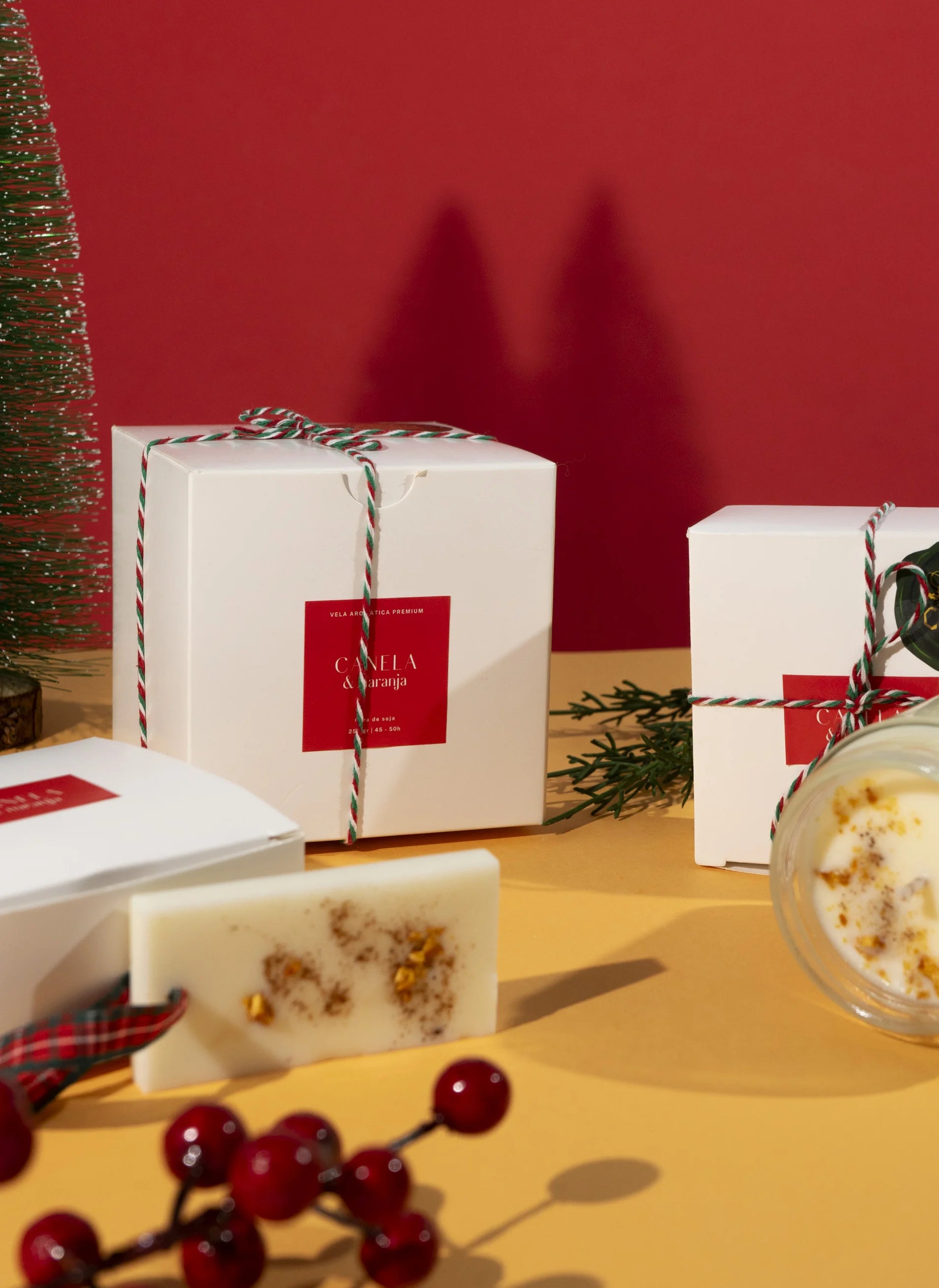 Pack esencial de Navidad: vela canela y naranja