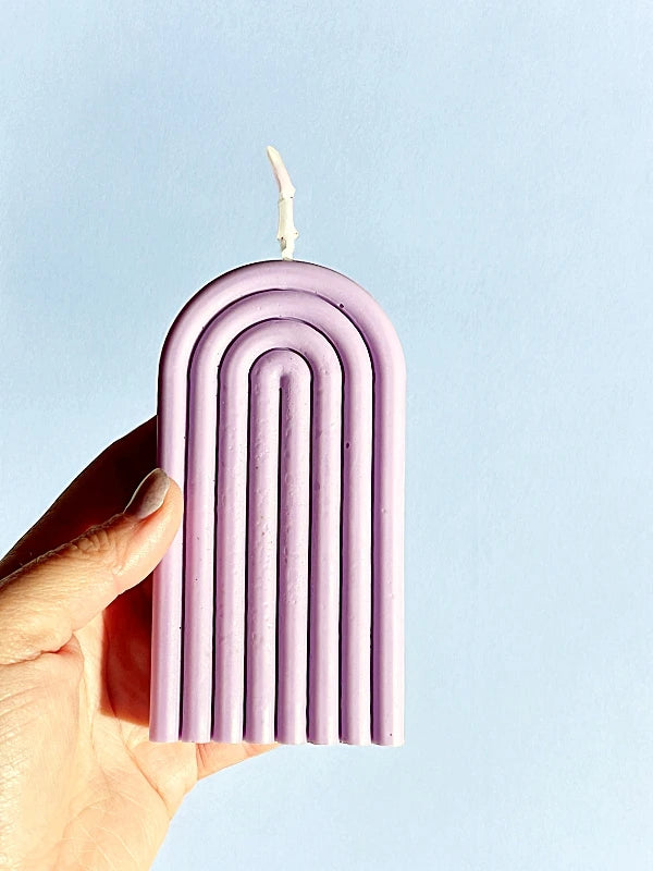 Vela decorativa arco iris